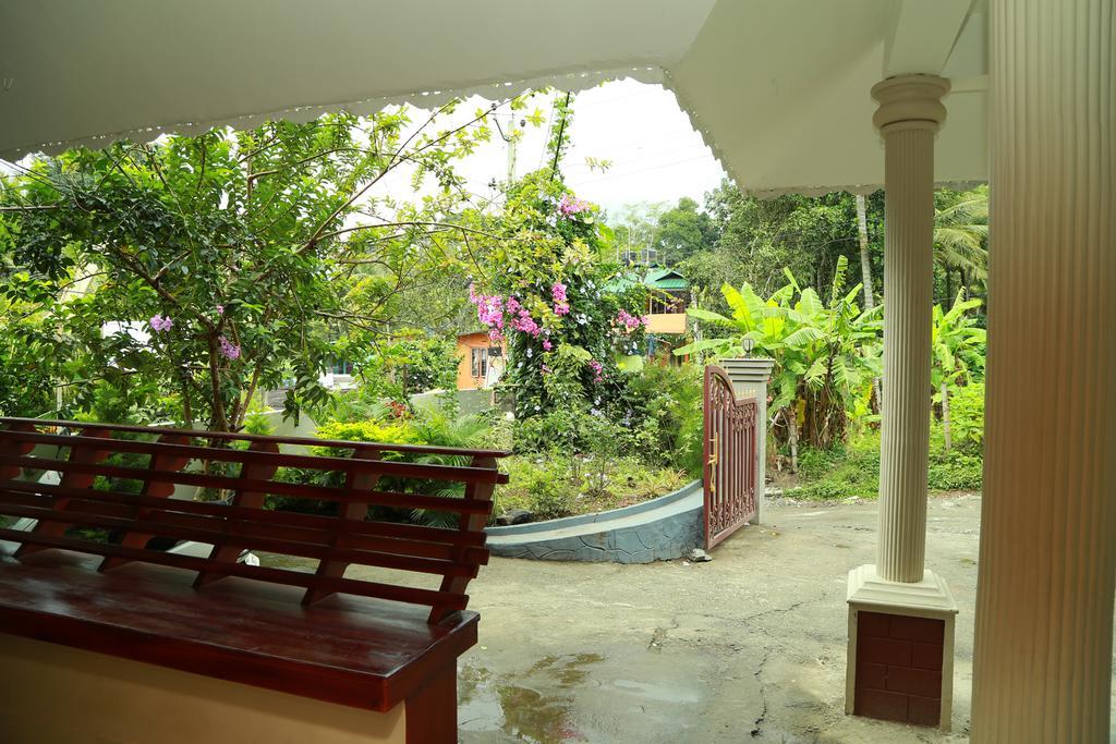 Ferndale Homestay Thekkady Exterior photo